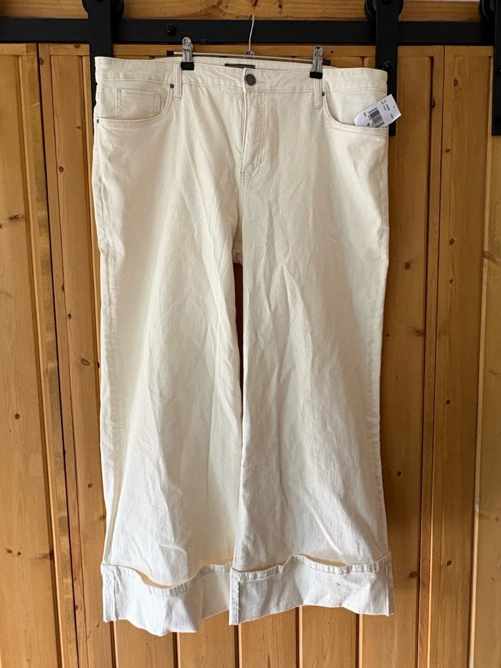 Kut From the Kloth - “Meg” Wide Leg Jean